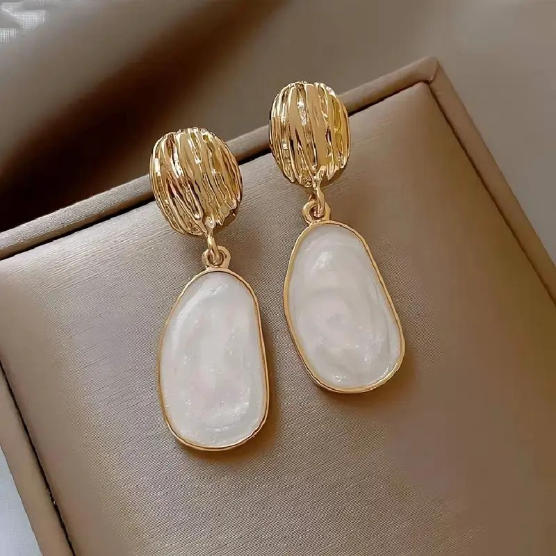 AROS PENDIENTES ESTILO VINTAGE CON BOLSA DE JOYAS - 4