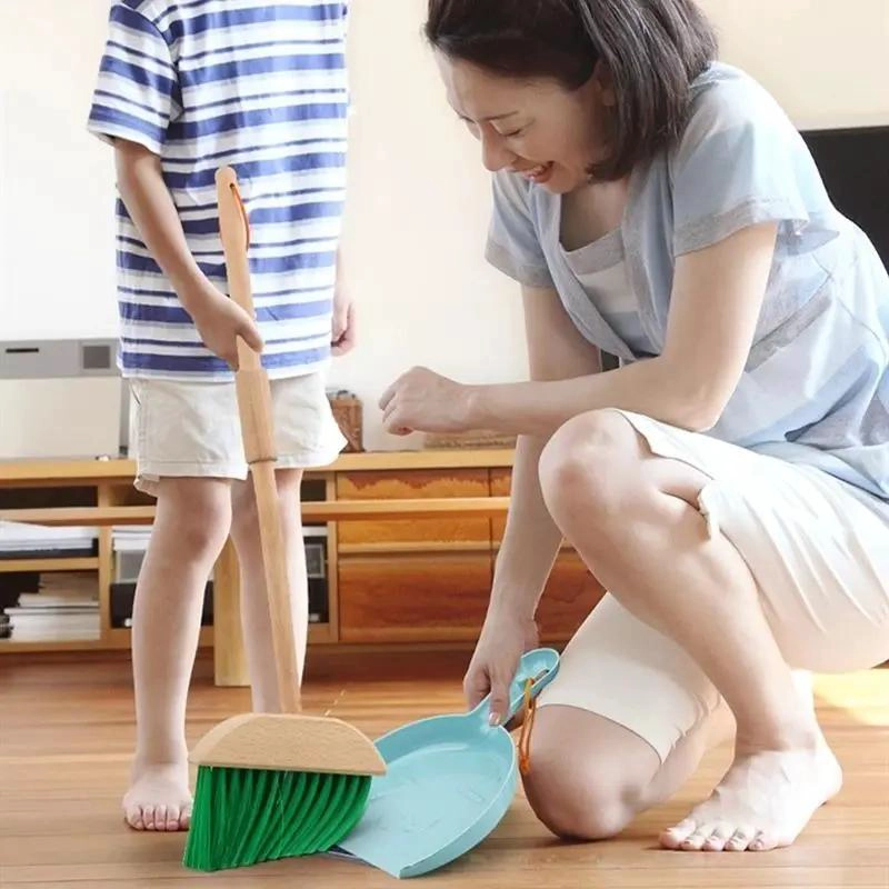 JUEGO DE LIMPIEZA DE MADERA PARA NIÑOS CON 6 PIEZAS - 7