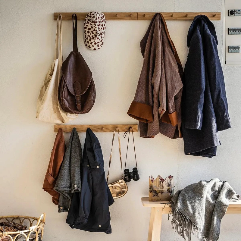 PERCHERO DE PARED DE MADERA MACIZA CON 6 GANCHOS - 4