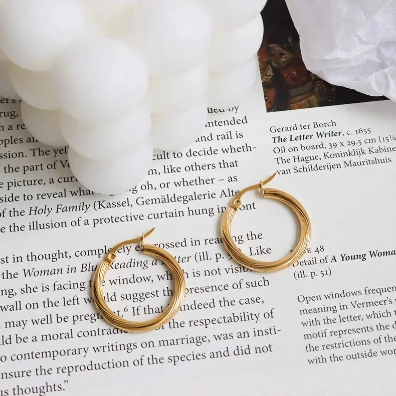 AROS DE BAÑO EN ORO AMARILLO 18K DISEÑO EXCLUSIVO - 2