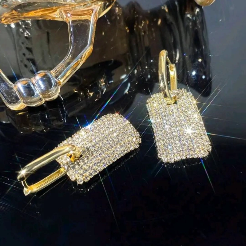 AROS LARGOS ELEGANTES CON CIRCONES EN BAÑO DE ORO 18K - 2