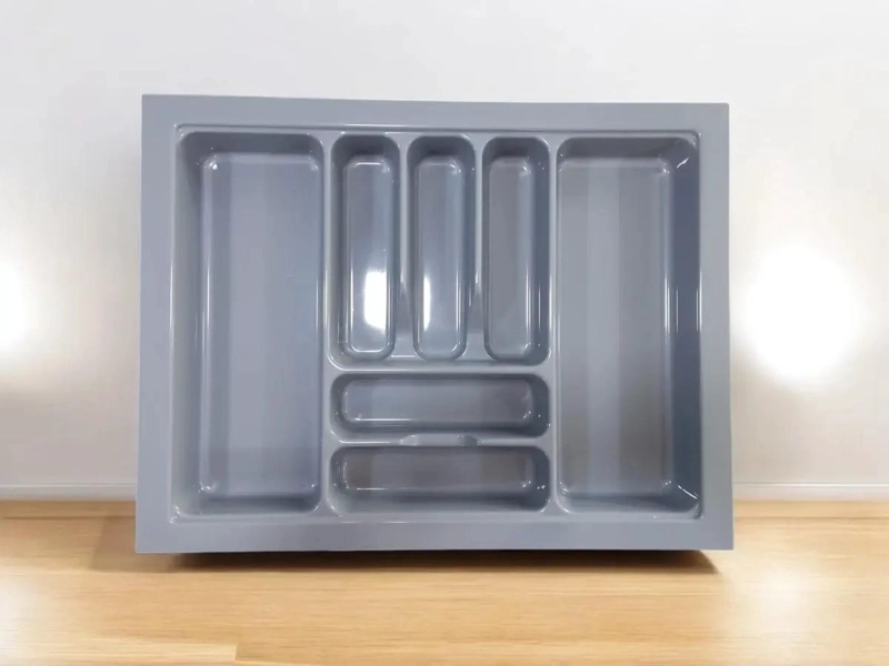 CUBERTERO AJUSTABLE DE PLASTICO PARA CAJON 700MM - 3