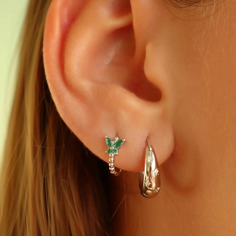 AROS DE PLATA 925 CON BAÑO DE RODIO Y ZIRCONIAS BLANCAS - 2