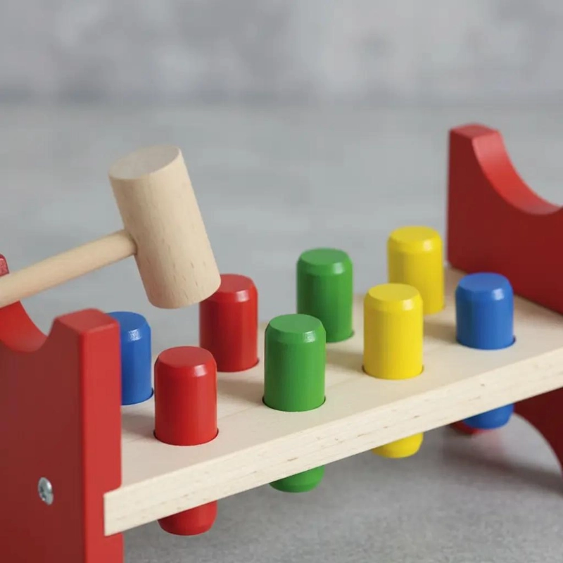 BANCO DE MADERA CON MARTILLO PARA NIÑOS DE 1 A 3 AÑOS - 4