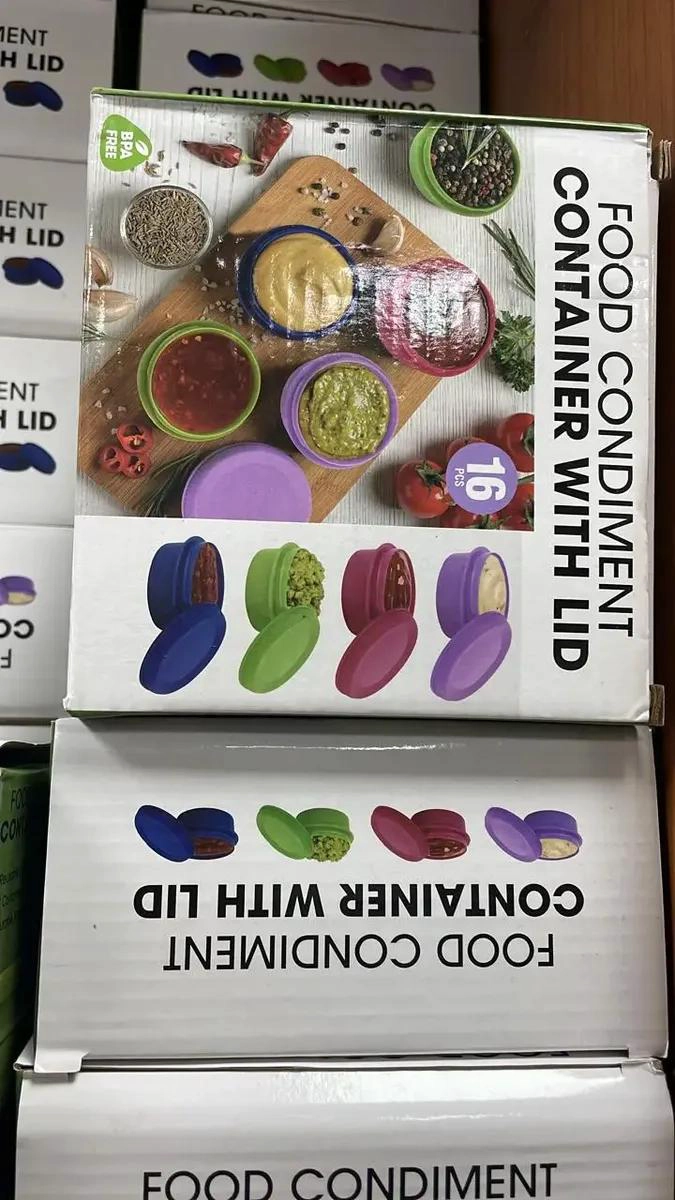 SET DE 8 MINI SALSEROS DE PLASTICO PARA SALSAS Y ADEREZOS - 5