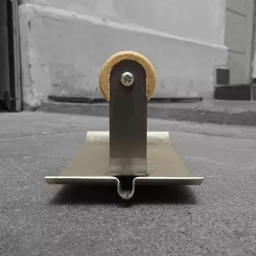 KIT DE LLANAS PARA ACABADO DE HORMIGON CON MANGO ERGONOMICO - 8