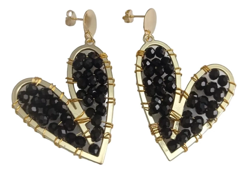 AROS LARGOS DE CORAZON CON PIEDRAS NEGRAS EN BAÑO DE ORO - 3