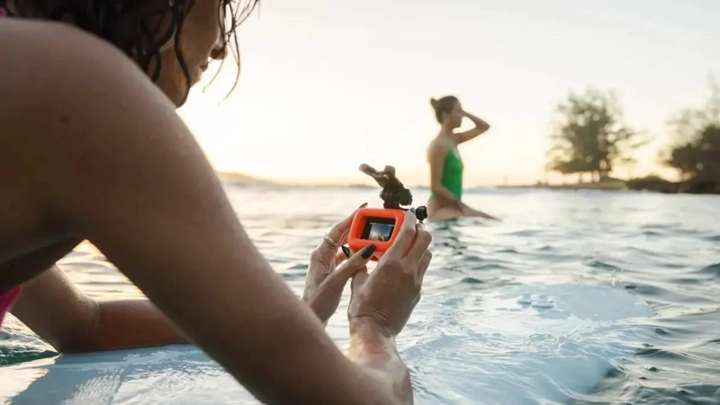 FLOTADOR PARA CAMARA HERO8 EN COLOR NARANJA - 4