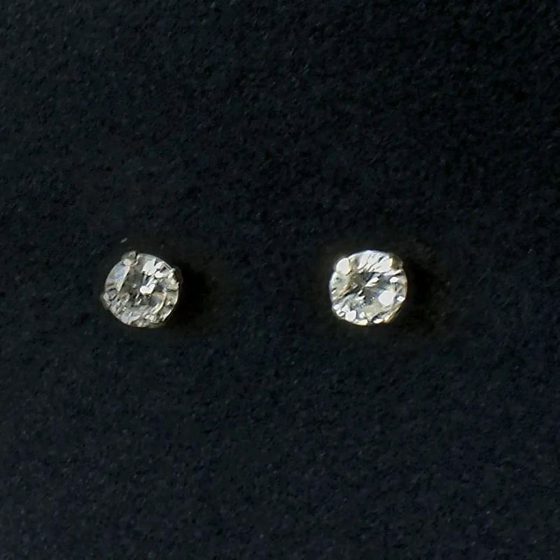 AROS DE PLATA FINA CON CIRCON BLANCO DE 4MM - 2
