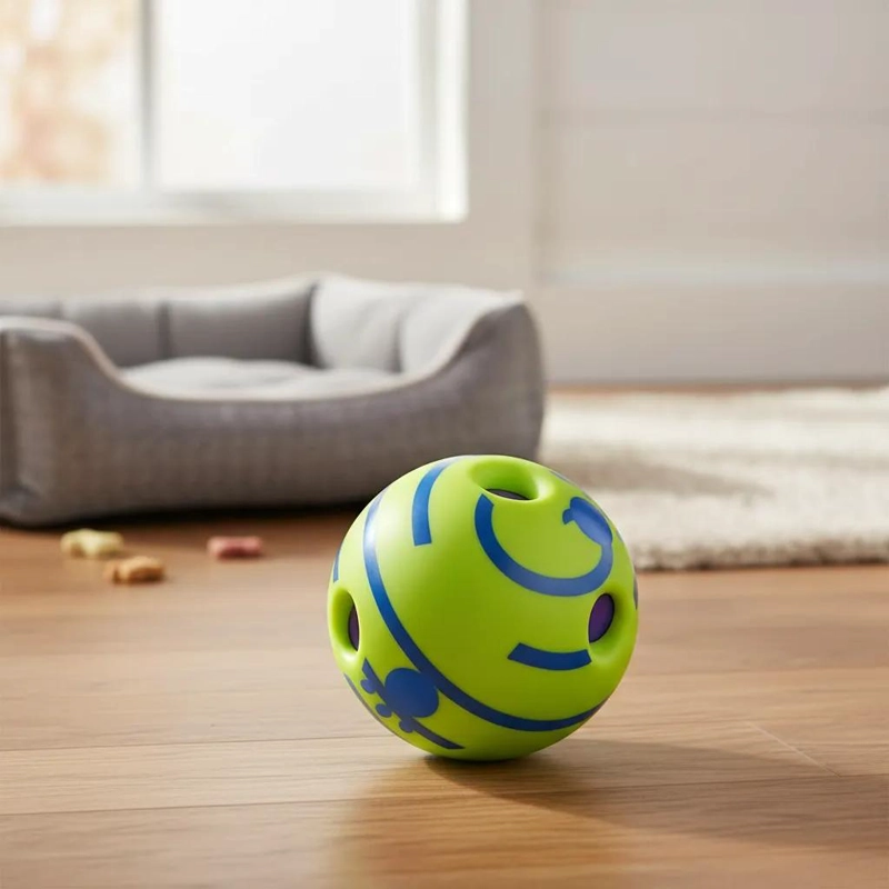 PELOTA SONORA VERDE PARA MASCOTAS ESTIMULA EL JUEGO - 2
