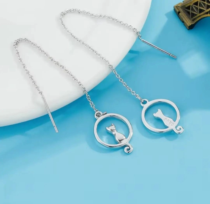 AROS LARGOS DE PLATA 925 CON DISEÑO GATO LUNA - 4