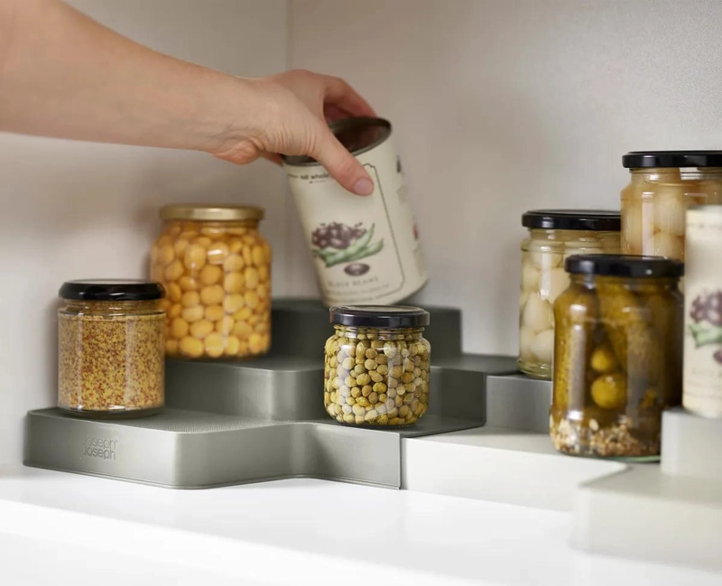 ORGANIZADOR EXTENSIBLE PARA GABINETE DE COCINA CON DISEÑO ESCALONADO - 2
