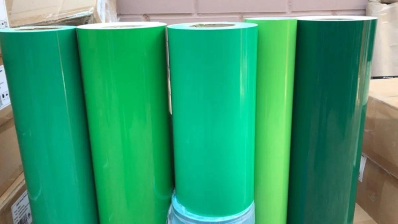 VINILO ADHESIVO DECORATIVO DE CORTE BRILLANTE 120 GRS 0.61X12 MT - 7