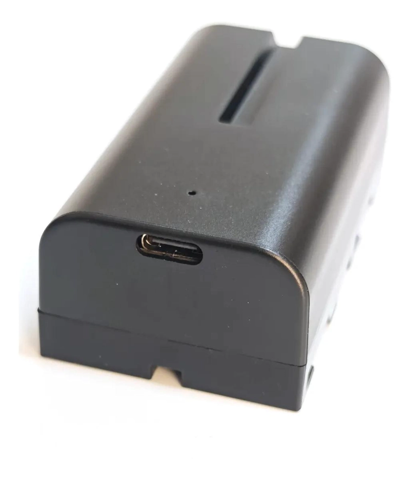 BATERIA PORTATIL CON CARGA USB-C Y ALTA CAPACIDAD - 4