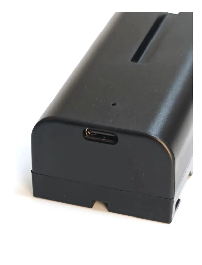 BATERIA PORTATIL CON CARGA USB-C Y ALTA CAPACIDAD - 5