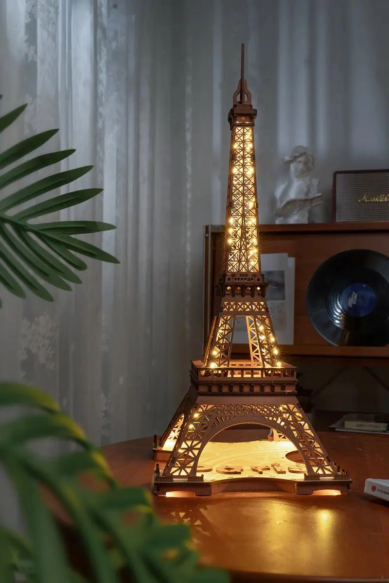 ROMPECABEZAS 3D TORRE EIFFEL CON ILUMINACION LED - 2
