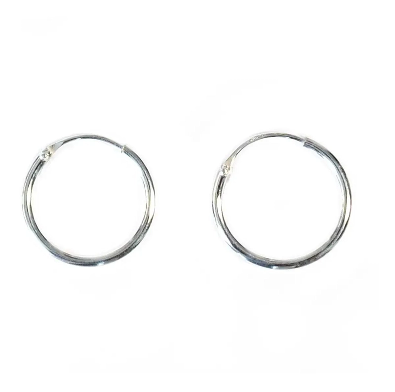 ARGOLLA PEQUEÑA DE PLATA FINA 925 CON DISEÑO ELEGANTE - 1