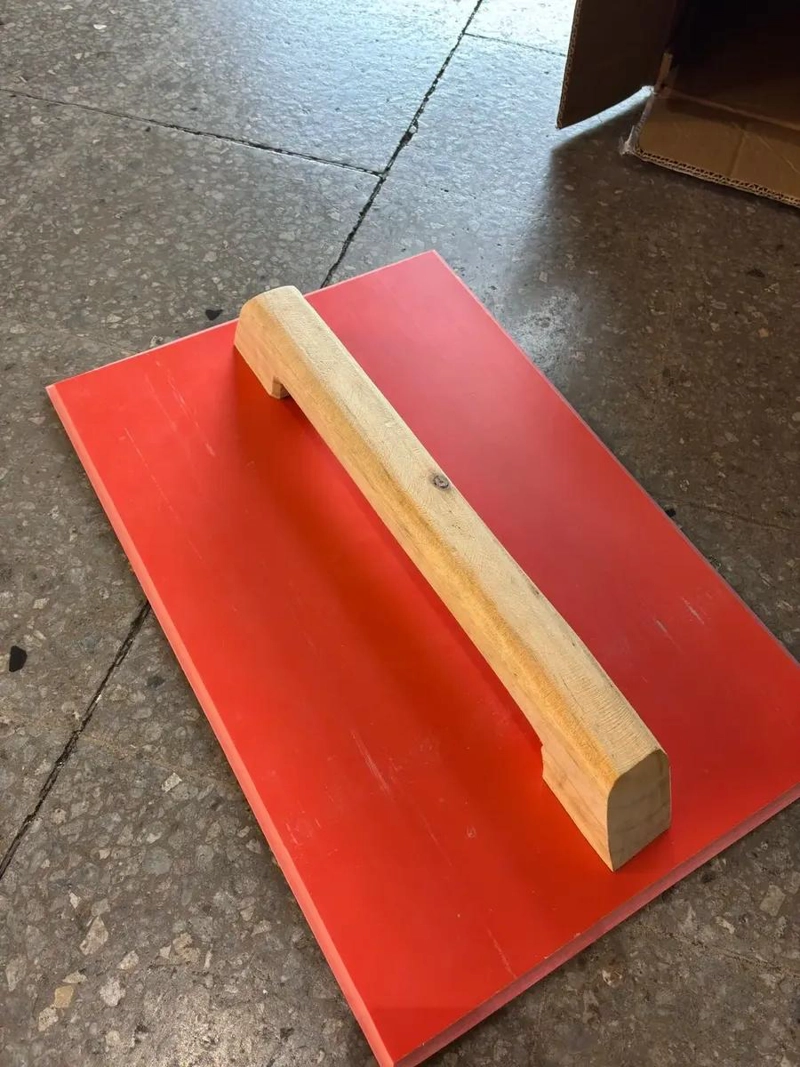 TALOCHA PARA YESO DE PVC 44X30 CM - 2