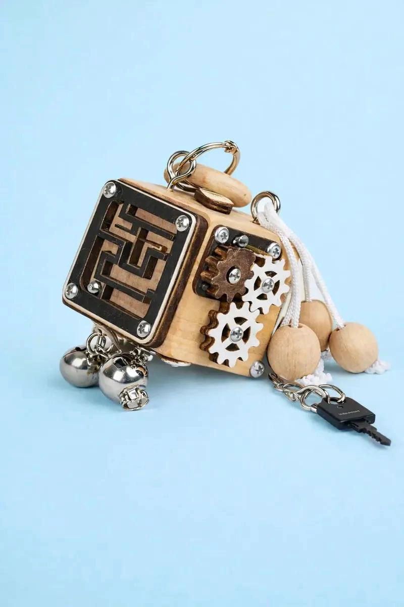 CUBO SENSORIAL DE MADERA PARA APRENDIZAJE INFANTIL - 4