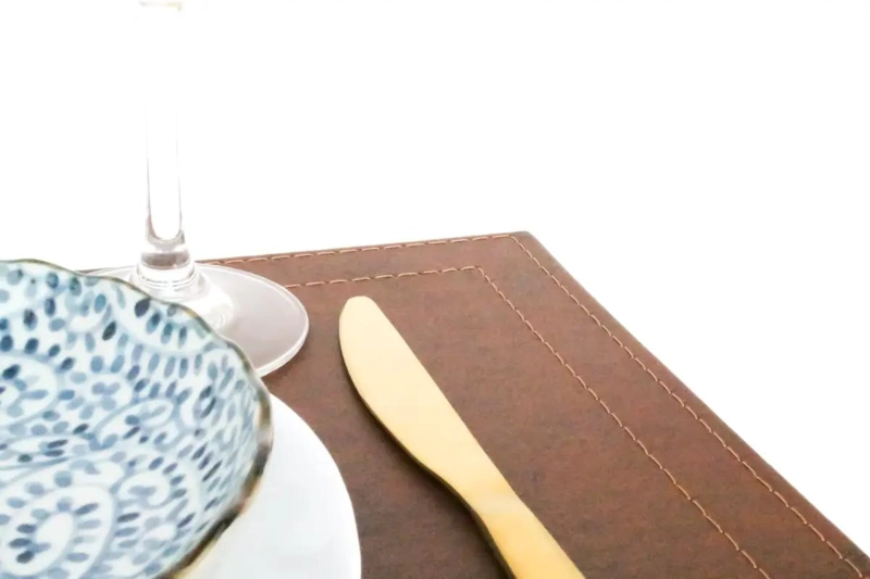 SET DE 4 INDIVIDUALES DE MESA EN ECOCUERO HABANO - 3