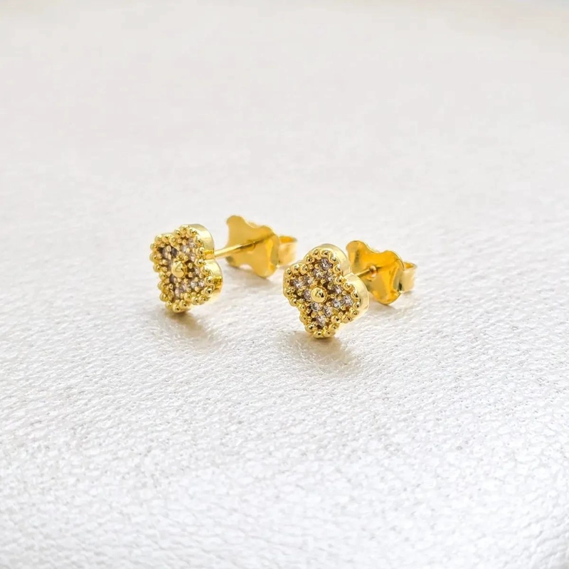 AROS CLOVER CON CIRCONIAS EN ORO LAMINADO 18K - 1