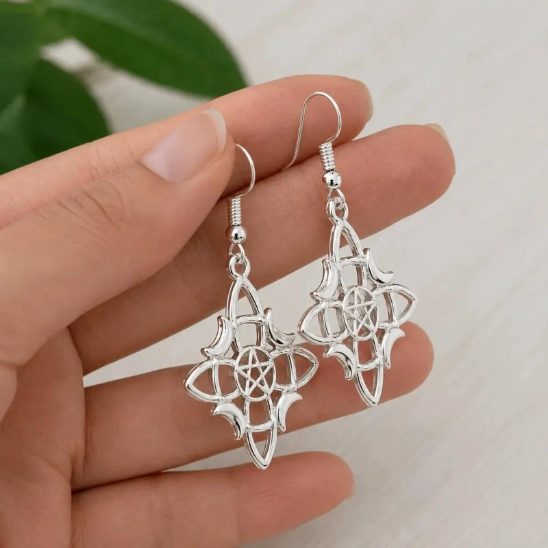AROS DE PLATA CON DISEÑO DE LUNA Y ESTRELLA HECHOS A MANO - 3