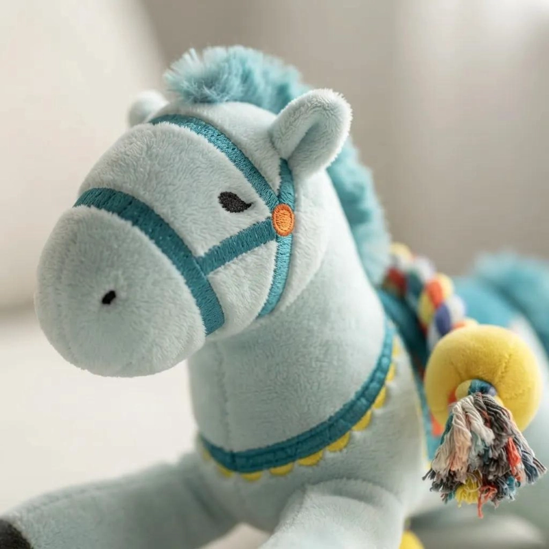 PELUCHE CABALLO SUAVE CON CUERDA PARA JUGAR Y MORDER - 7