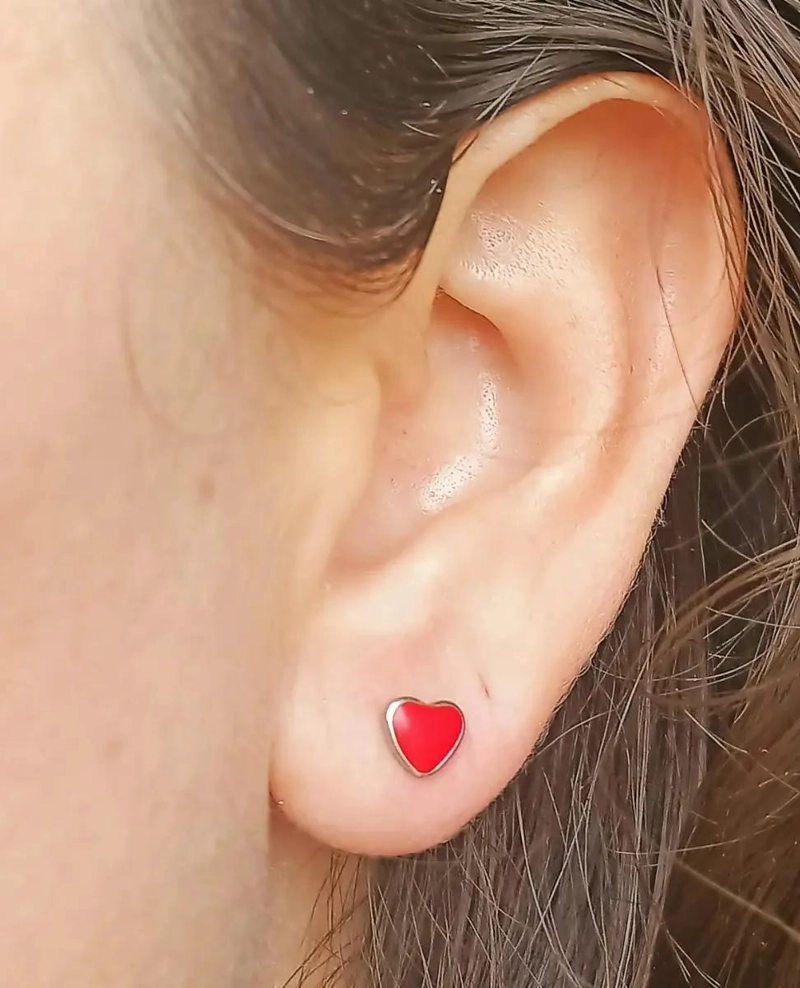 AROS DE CORAZON ROJO HIPOALERGE NICOS PARA BEBE - 8