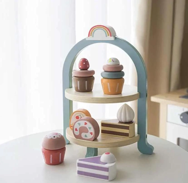 JUEGO DE POSTRES Y CUPCAKES DE MADERA PARA NIÑOS - 2