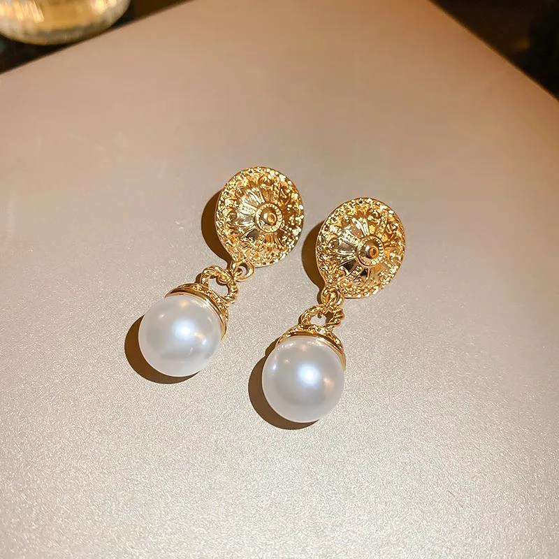 AROS DE FIESTA CIRCULARES CON DISEÑO ELEGANTE - 3
