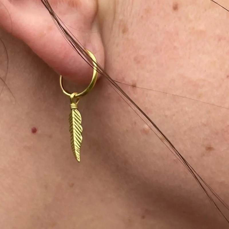 AROS COLGANTES DE PLUMA EN PLATA 925 BAÑADA EN ORO - 8