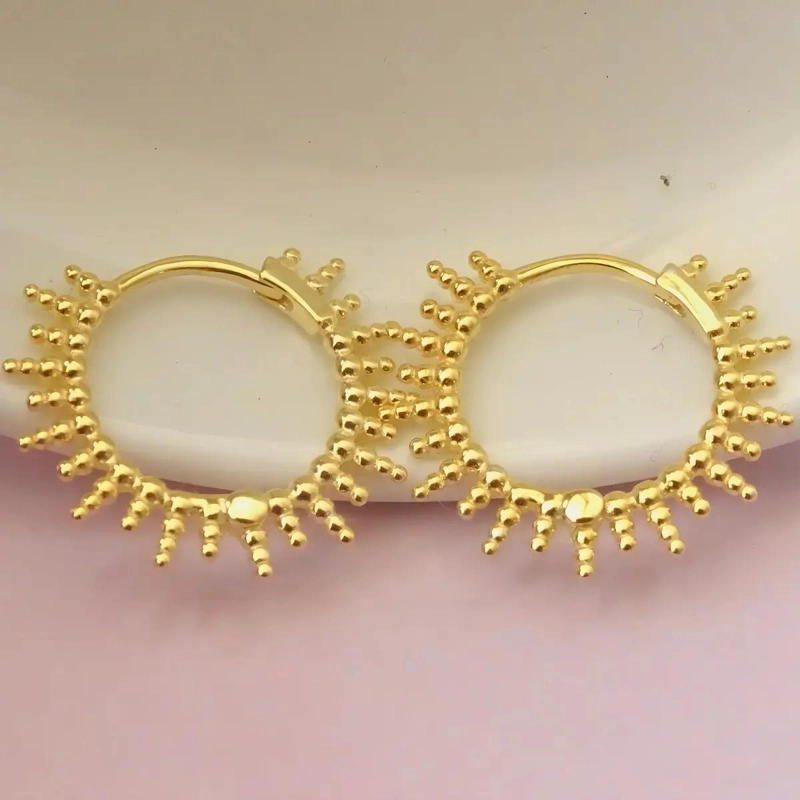 AROS DE PLATA 925 BAÑADOS EN ORO 24K CON DISEÑO MODERNO - 4