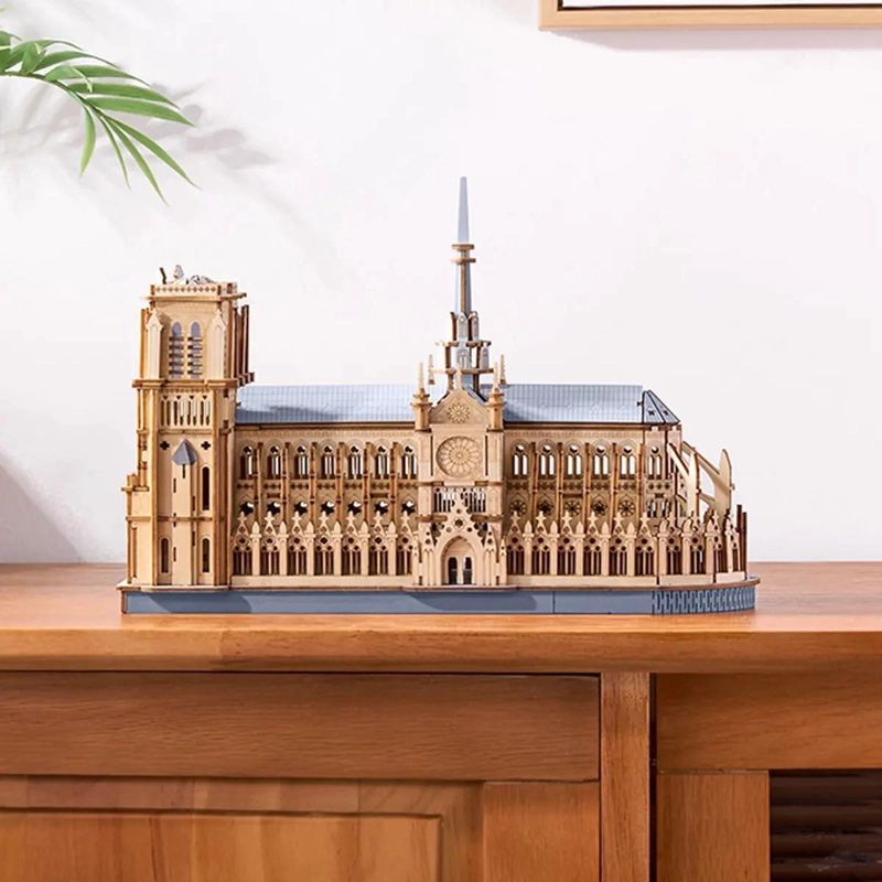 PUZZLE 3D CATEDRAL DE PARIS EN MADERA CON 330 PIEZAS - 5