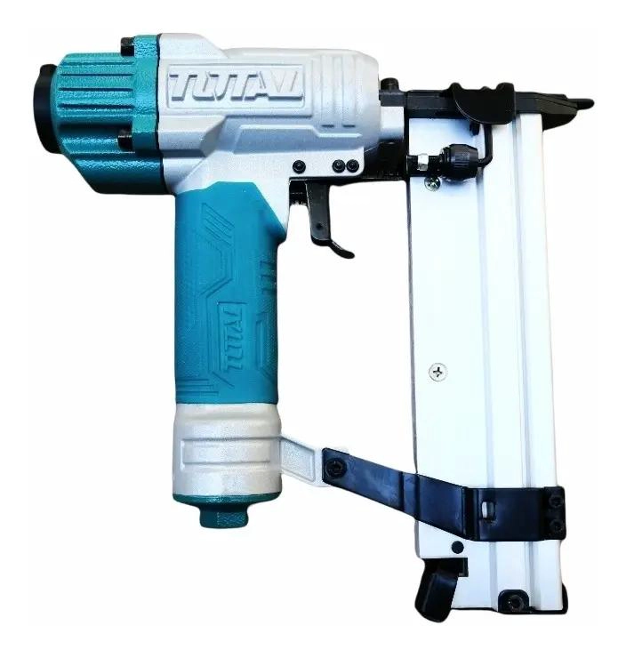 CLAVADORA Y GRAPADORA MANUAL 1.5 KG - 3