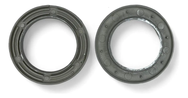 PACK DE 100 ARGOLLAS DE 3.5CM PARA CORTINAS DE PLASTICO - 3