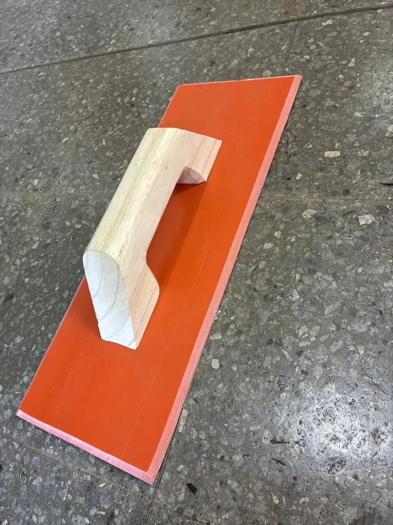 PLATACHO DE PVC 15X40 CM PARA DIVERSAS APLICACIONES - 4