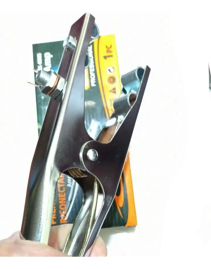 PINZA PRENSA PARA SOLDADOR DE 500 AMPERES CON MAYOR AGARRE - 2