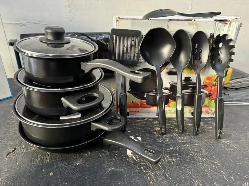 SET DE COCINA COMPLETO CON 13 PIEZAS ANTIADHERENTES PARA USO DIARIO - 1