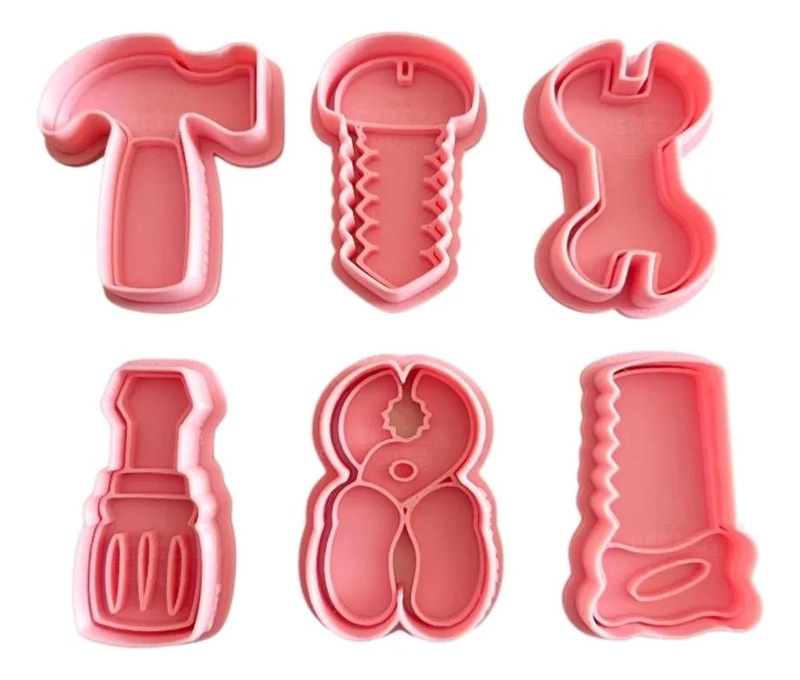 SET DE CORTADORES Y SELLOS PARA GALLETAS CON DISEÑO DE HERRAMIENTAS EN PLASTICO - 1