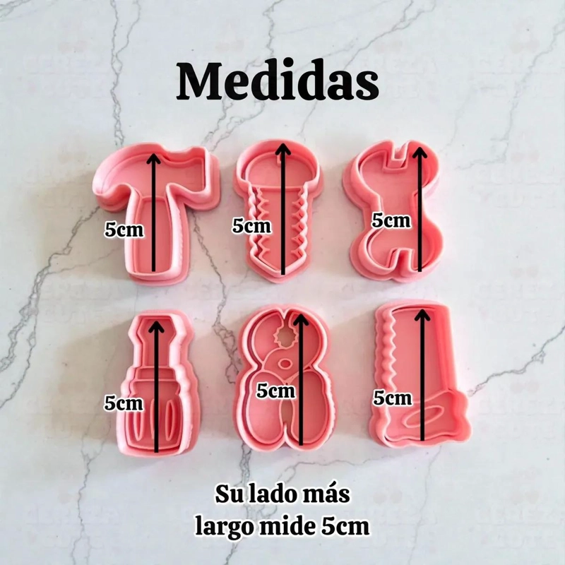 SET DE CORTADORES Y SELLOS PARA GALLETAS CON DISEÑO DE HERRAMIENTAS EN PLASTICO - 2