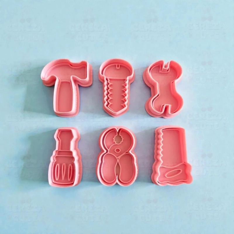 SET DE CORTADORES Y SELLOS PARA GALLETAS CON DISEÑO DE HERRAMIENTAS EN PLASTICO - 3