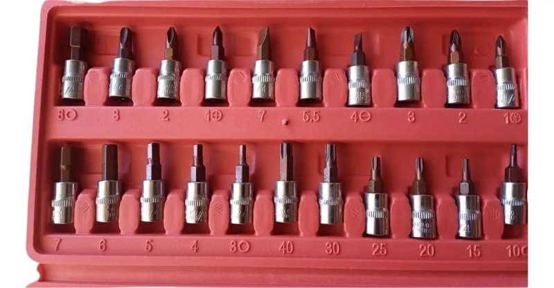 SET DE DADOS DE 1/4 CON 46 PIEZAS Y MALETA - 2
