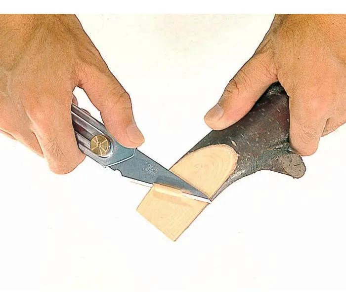 CUCHILLO INOXIDABLE PARA TALLAR MADERA - 2