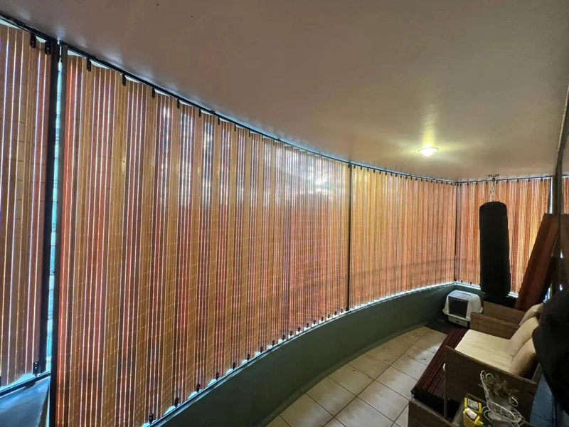 CORTINA DE MADERA DE PINO 110 CM ANCHO Y 173 CM ALTO - 2
