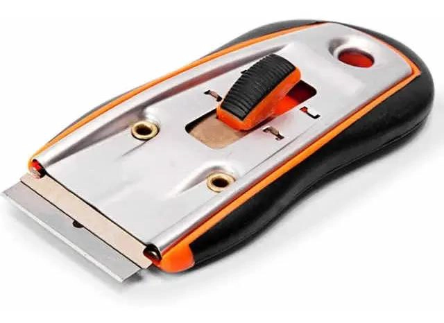 RASPADOR DE VENTANAS CON HOJA RETRACTIL Y SEGURIDAD - 1