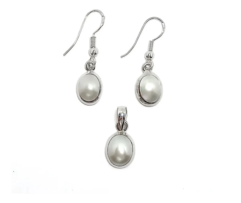 SET DE AROS Y COLGANTE OVAL DE PERLA DE RIO EN PLATA 925 - 1