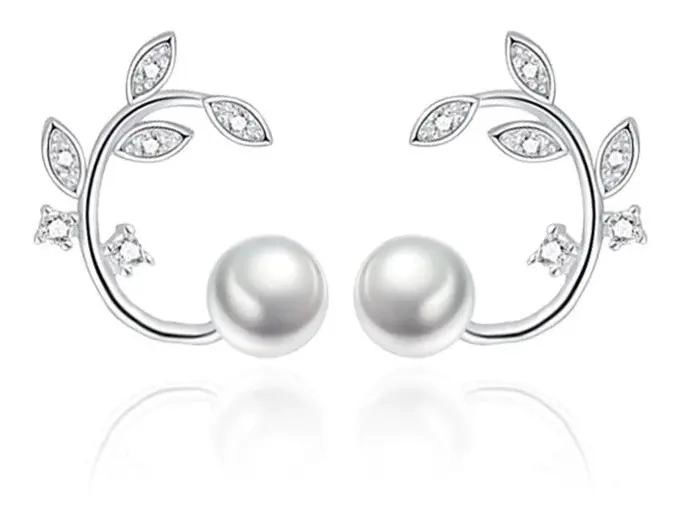 AROS ELEGANTES CON PERLAS Y CIRCONES BAÑADOS EN PLATA 925 - 1