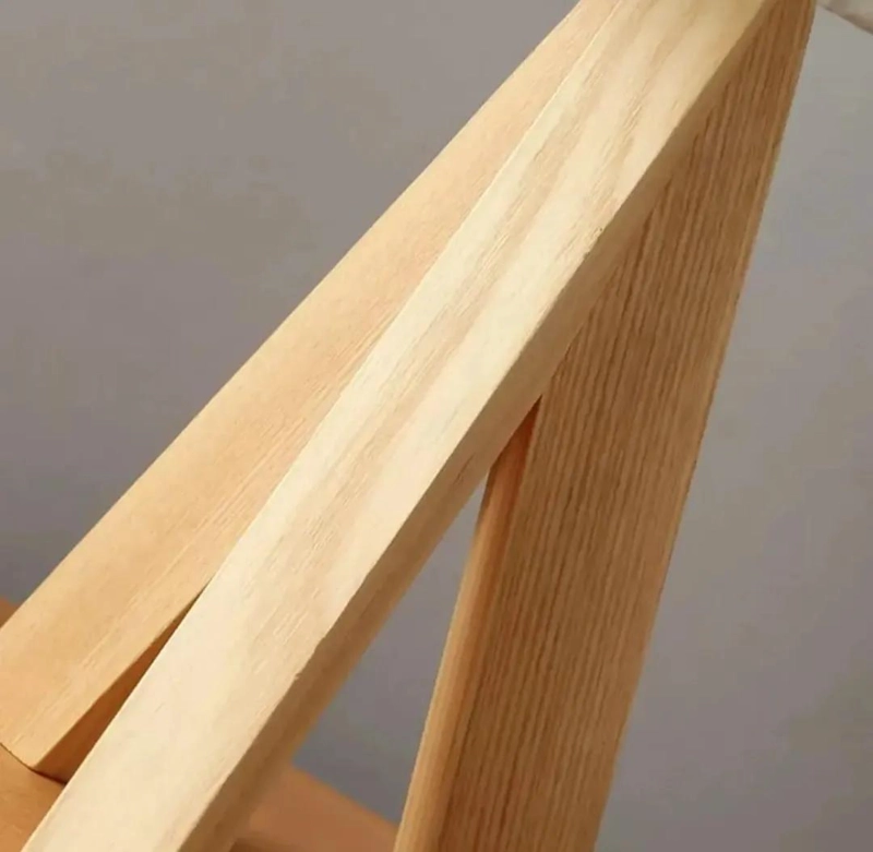 LAMPARA DE NOCHE MODERNA CON BASE DE MADERA Y PANTALLA DE TELA - 3