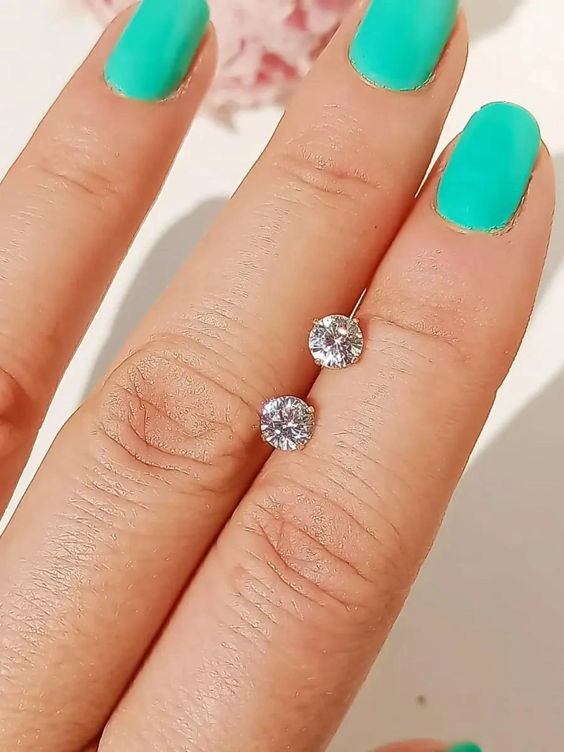 PENDIENTES DE PLATA CON ZIRCONIA 5MM ELEGANTES Y CLASICOS - 9