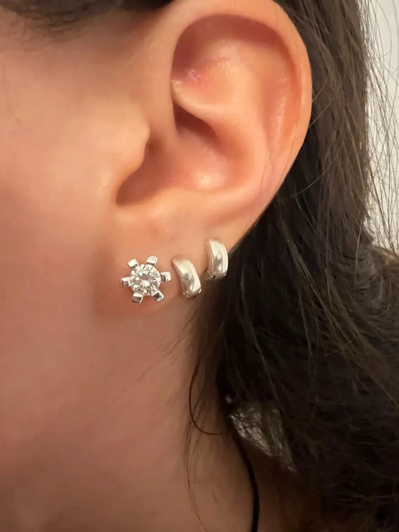 AROS DE MOISSANITA EN PLATA 925 CON BAÑO DE ORO DE 18 K - 6